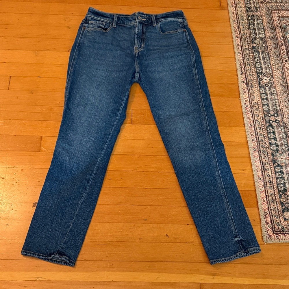 Old Navy Women's Straight Leg Blue Jeans